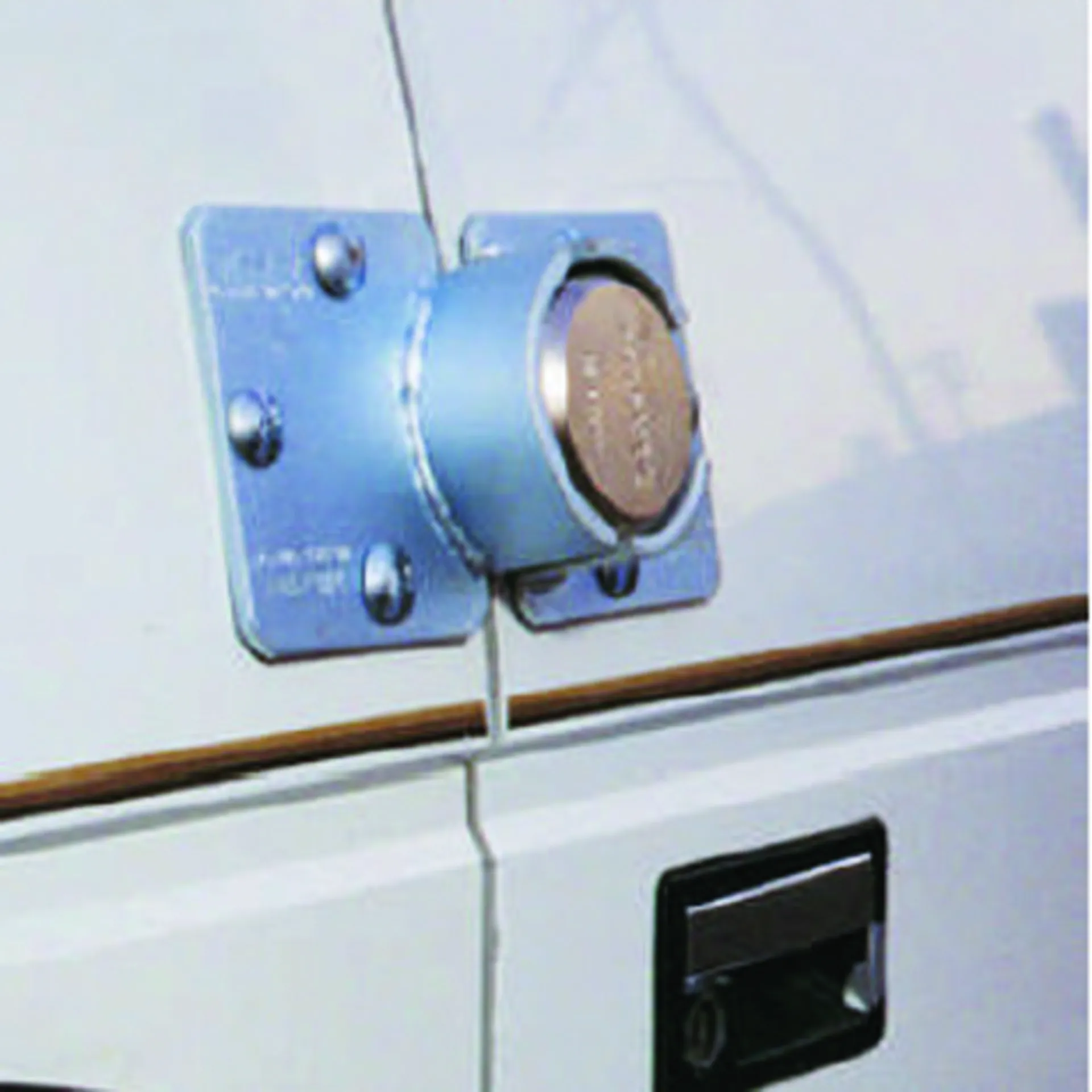 ANTI-DIEFSTALSLOT MASTER LOCK 736 VOOR BESTELWAGEN OF CONTAINER