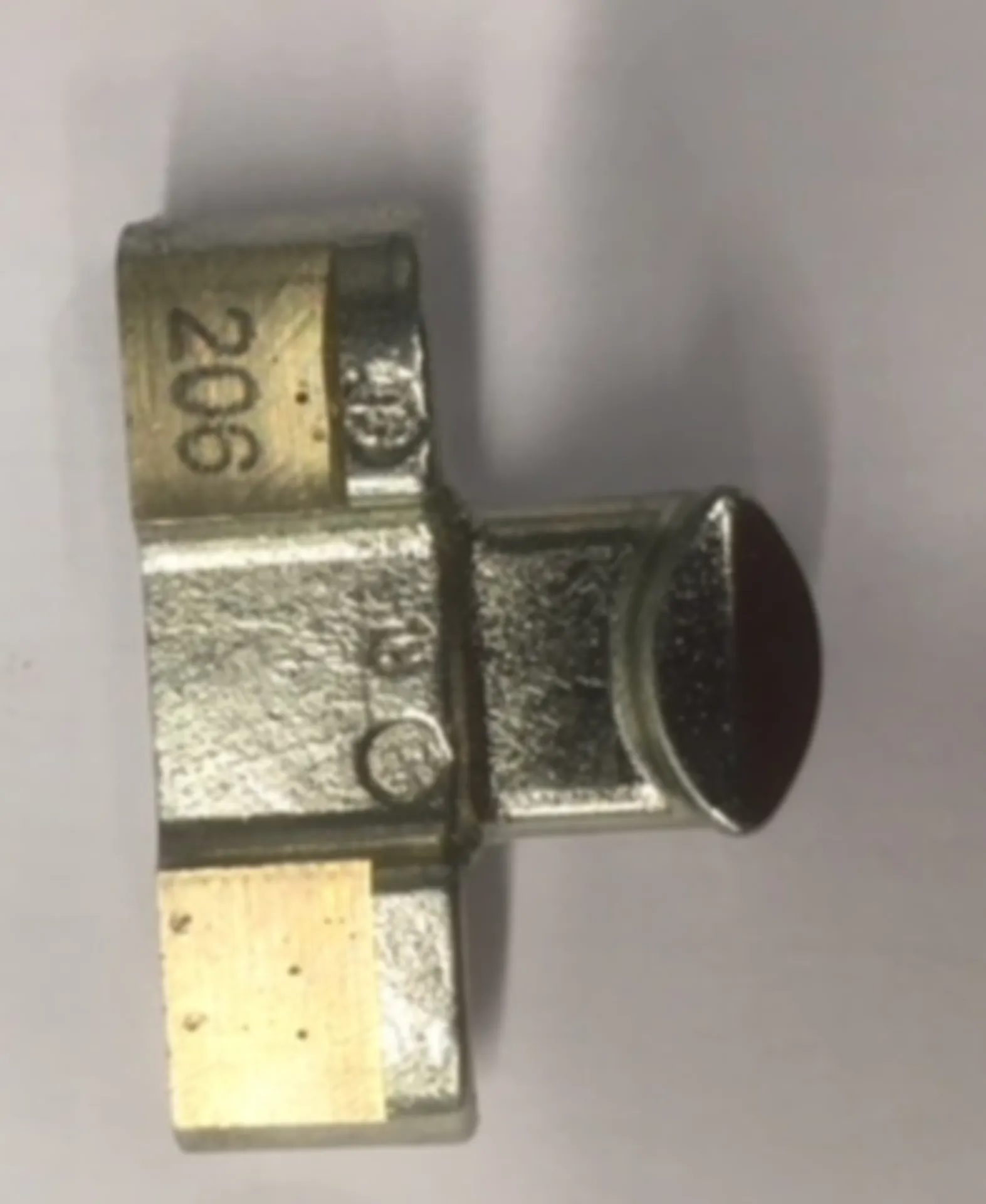 189481 GACHE POUR COULISSANT HAUTAU S (SAPA C160)