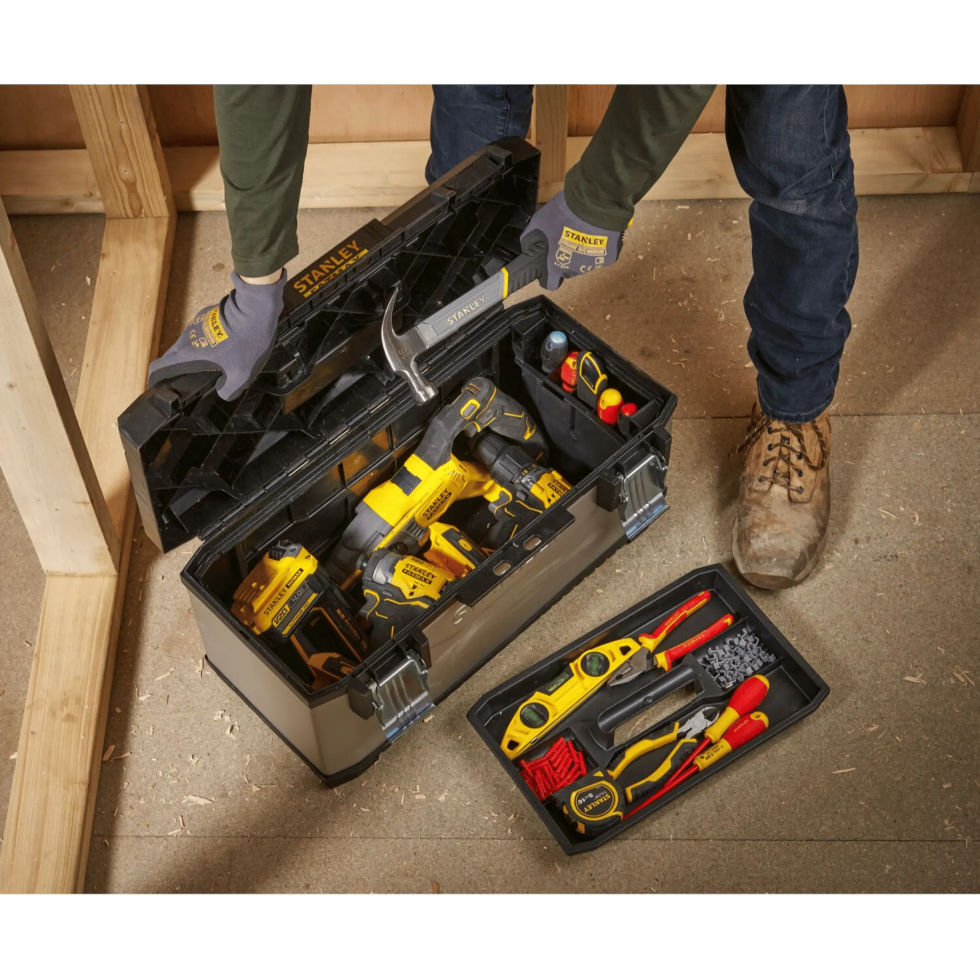 Fatmax mp 23" gereedschapskoffer - 58.4 x 29.3 x 29.5 cm 1-95-616 Fatmax mp 23" gereedschapskoffer - 58.4 x 29.3 x 29.5 cm 1-95-616