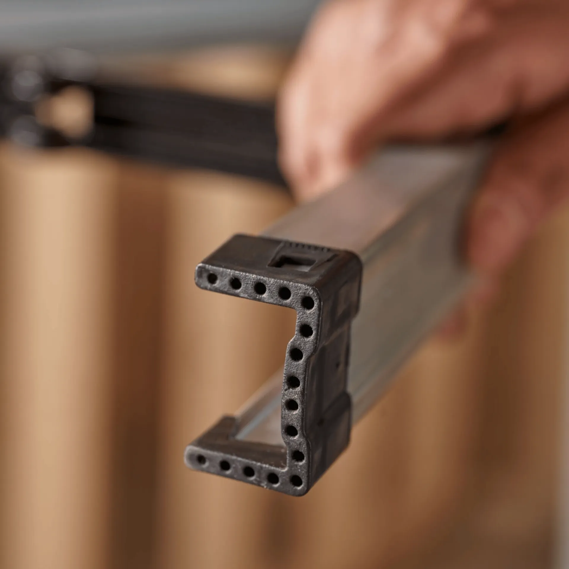 Set (2 stuks) opvouwbare schragen met aluminium poten (340 kg) 1-97-475 Set (2 stuks) opvouwbare schragen met aluminium poten (340 kg) 1-97-475