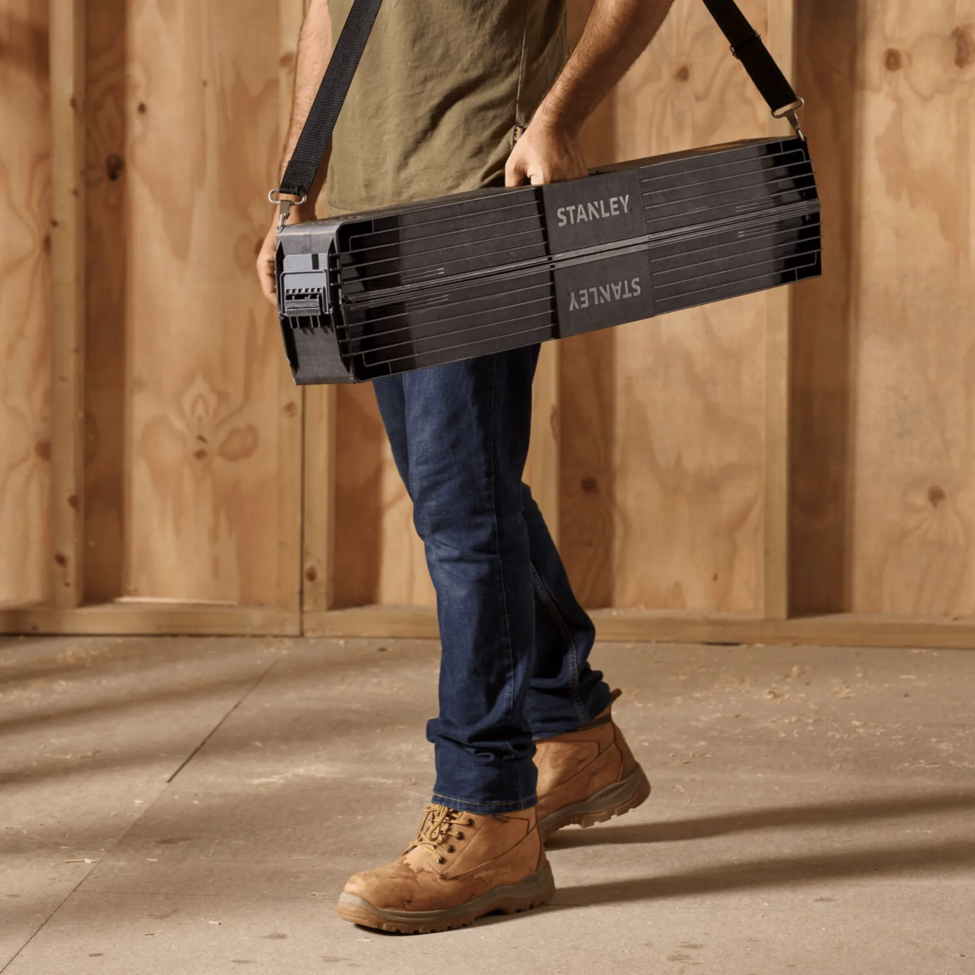 Set (2 stuks) opvouwbare schragen met aluminium poten (340 kg) 1-97-475 Set (2 stuks) opvouwbare schragen met aluminium poten (340 kg) 1-97-475