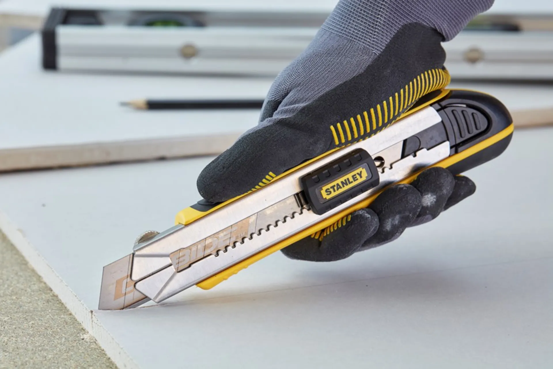 Cutter 18 mm Fatmax 0-10-481