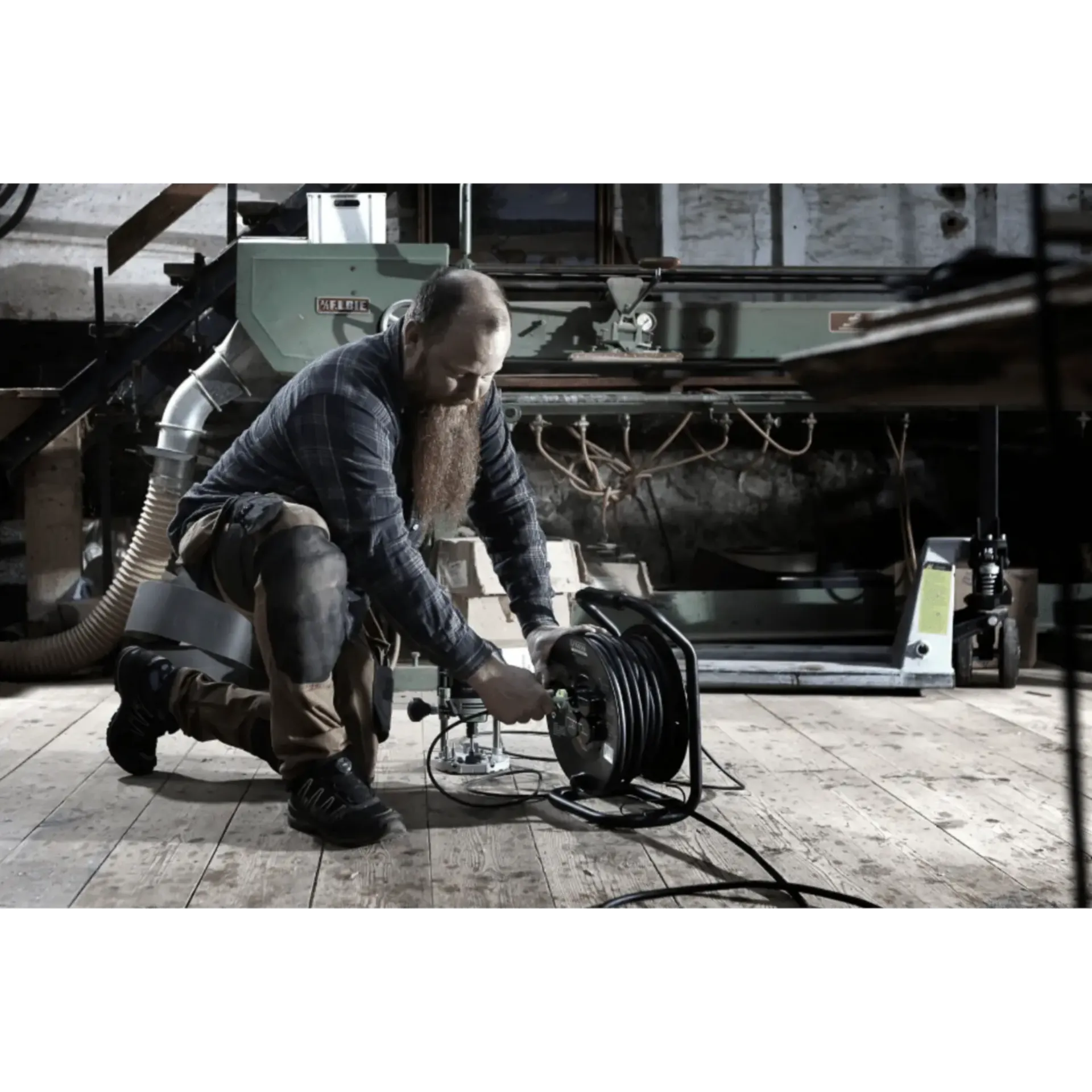 Kabelhaspel 40m - Neopreen H07RN-F 3GX2,5 mm² Kabelhaspel 40m - Neopreen H07RN-F 3GX2,5 mm²