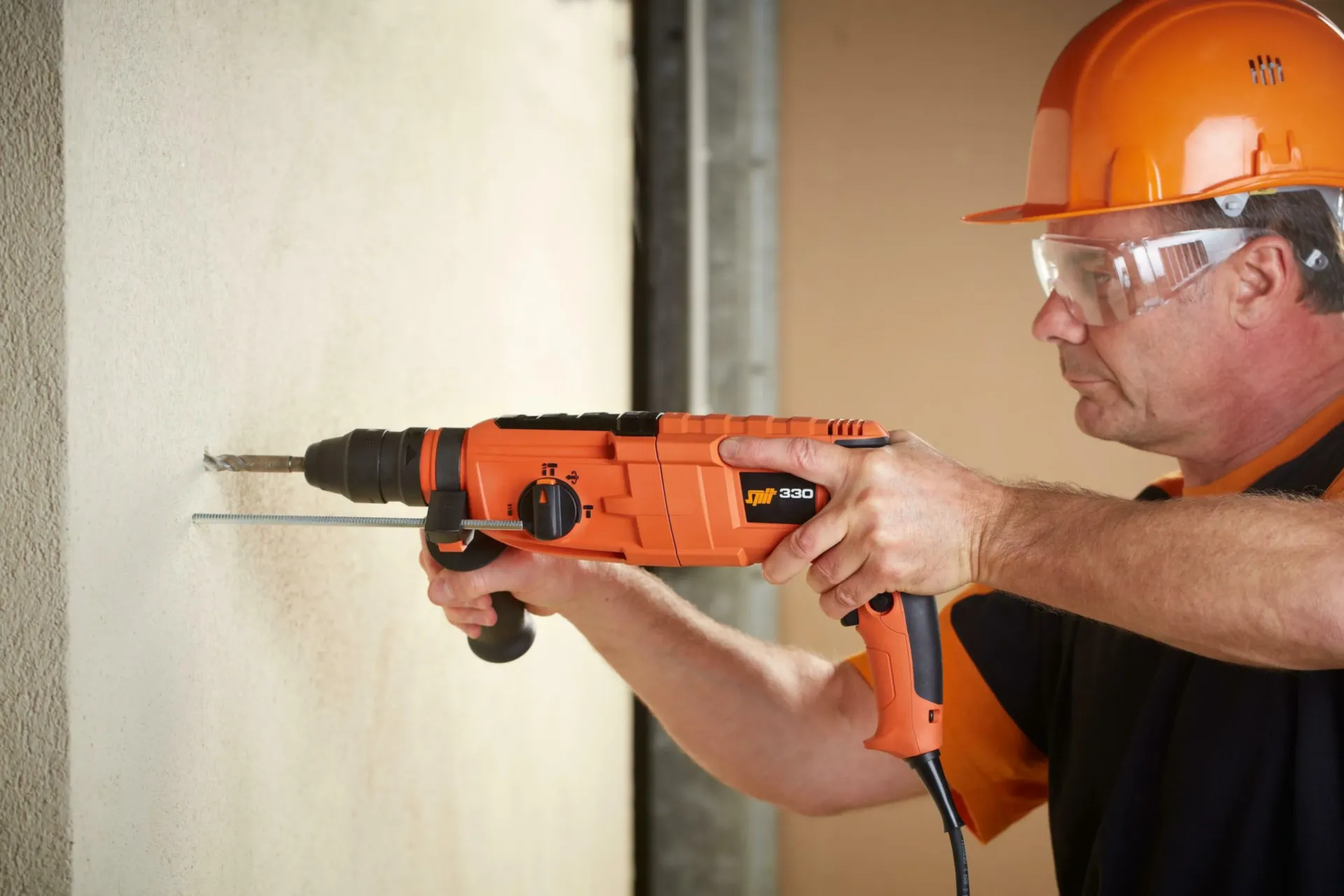 Marteau perforateur SDS+ avec fonction burin 330 (850 W - 3,2 J)