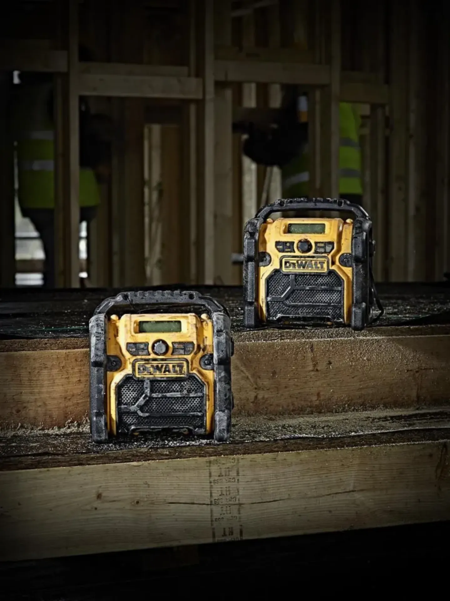 Radio de chantier DCR019-QW 10.8-14.4-18 V (sans batterie)