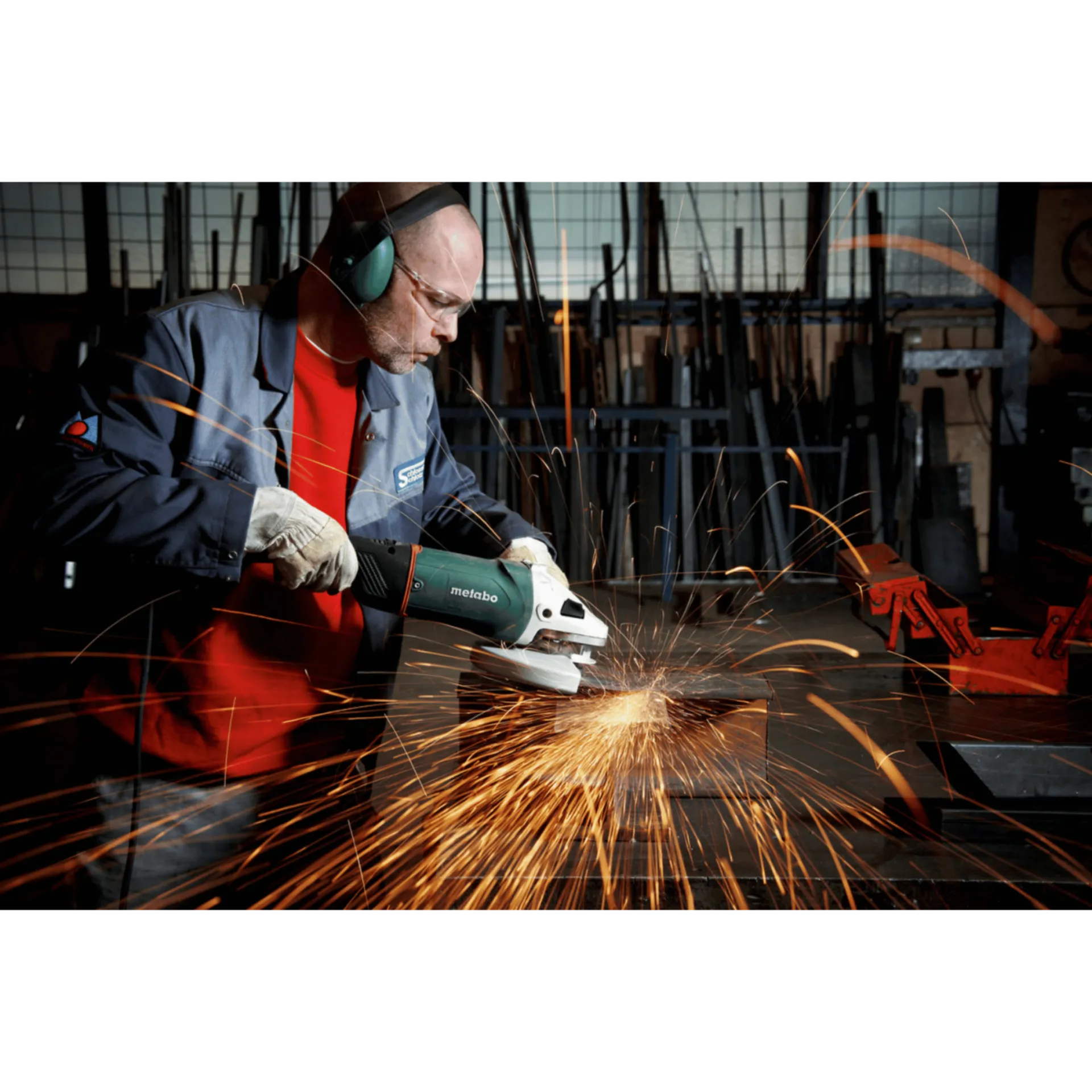 Meuleuse d'angle WE 24-230 MVT (2400W - ø 230 mm) dans mallette Meuleuse d'angle WE 24-230 MVT (2400W - ø 230 mm) dans mallette