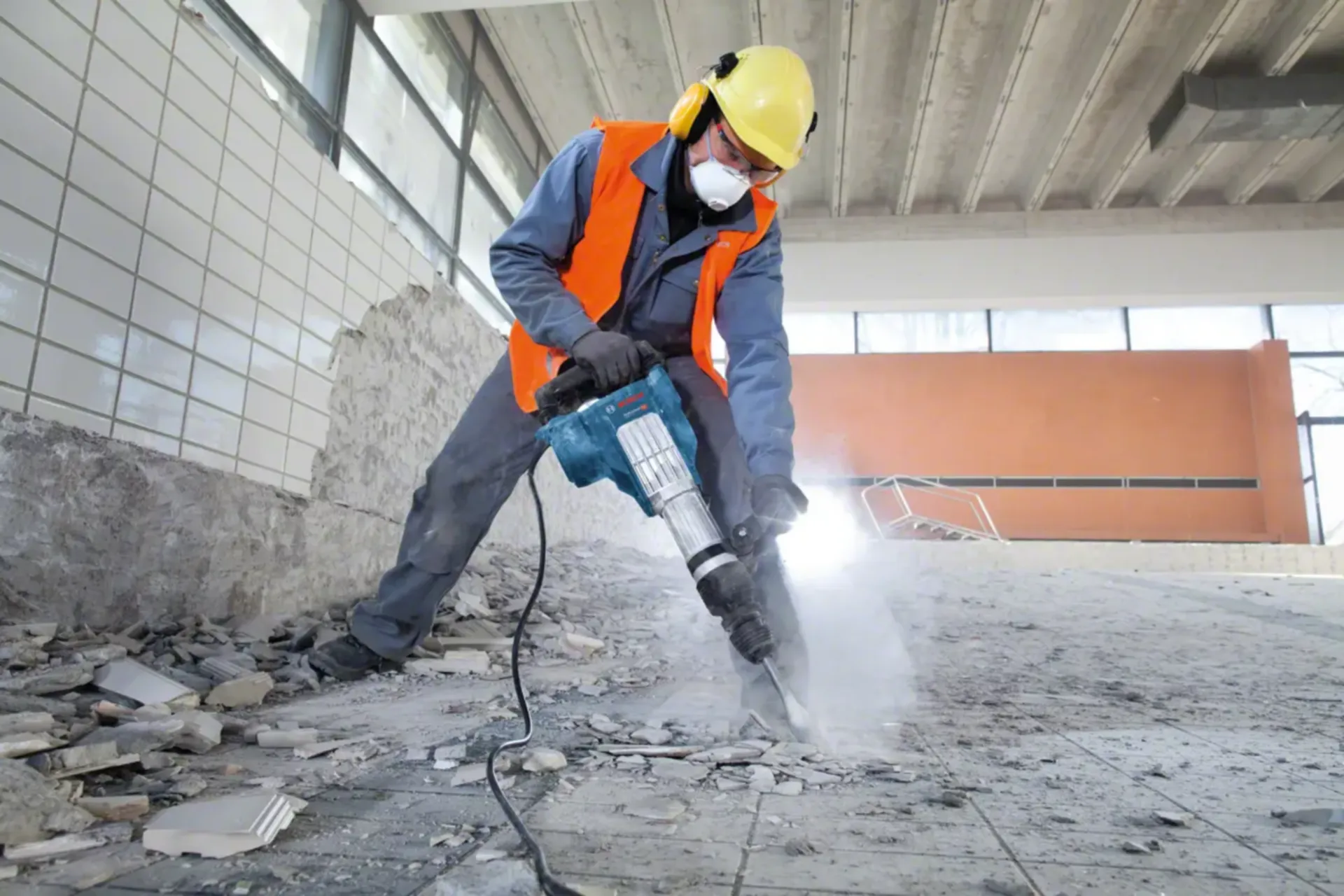 Marteau-Piqueur GSH 11 VC (1700 W - 23 J - SDSMAX) Marteau-Piqueur GSH 11 VC (1700 W - 23 J - SDSMAX)