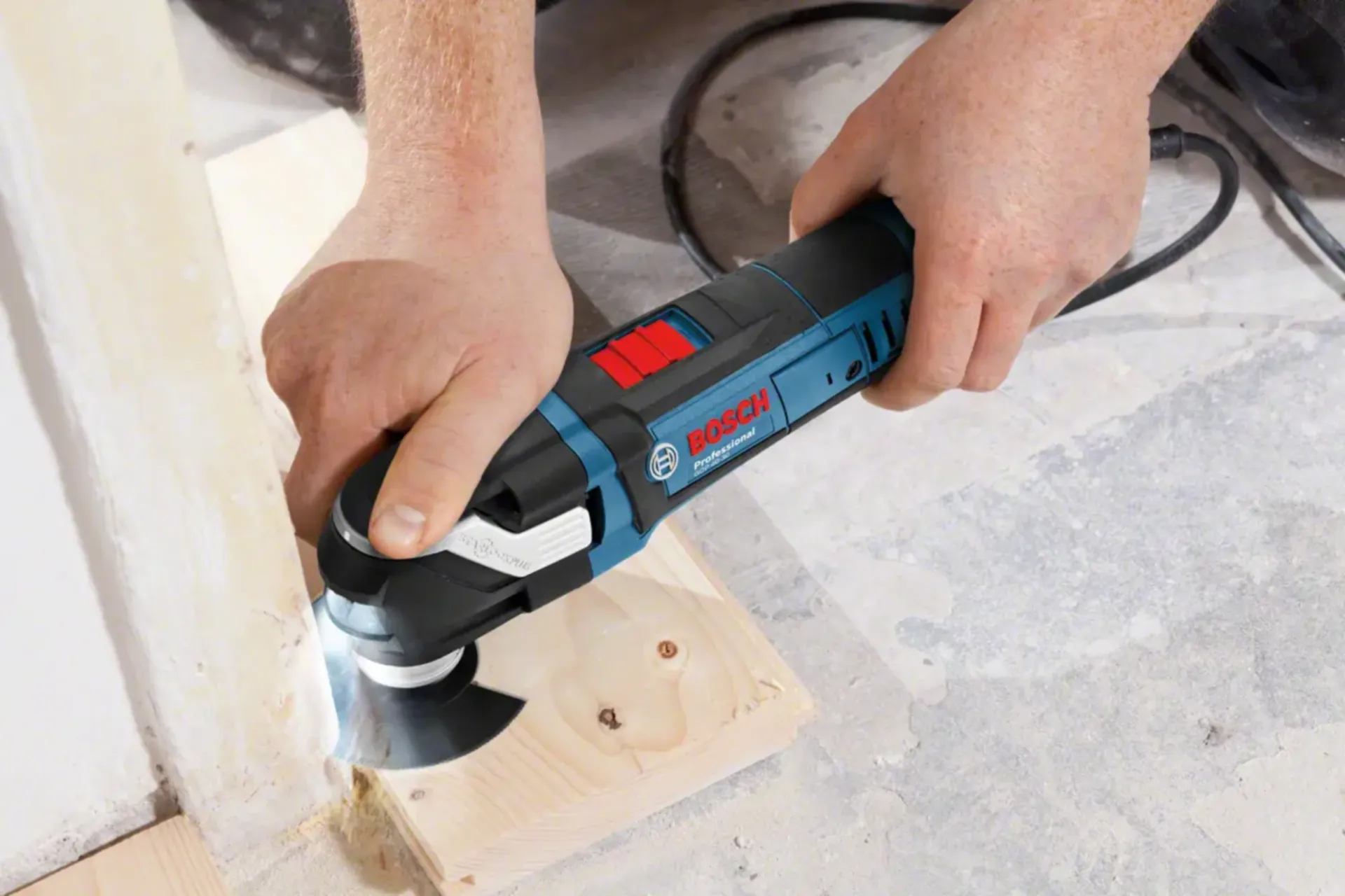 Multitool GOP 40-30 (400 W - STARLOCK PLUS) + Accessoires Multitool GOP 40-30 (400 W - STARLOCK PLUS) + Accessoires