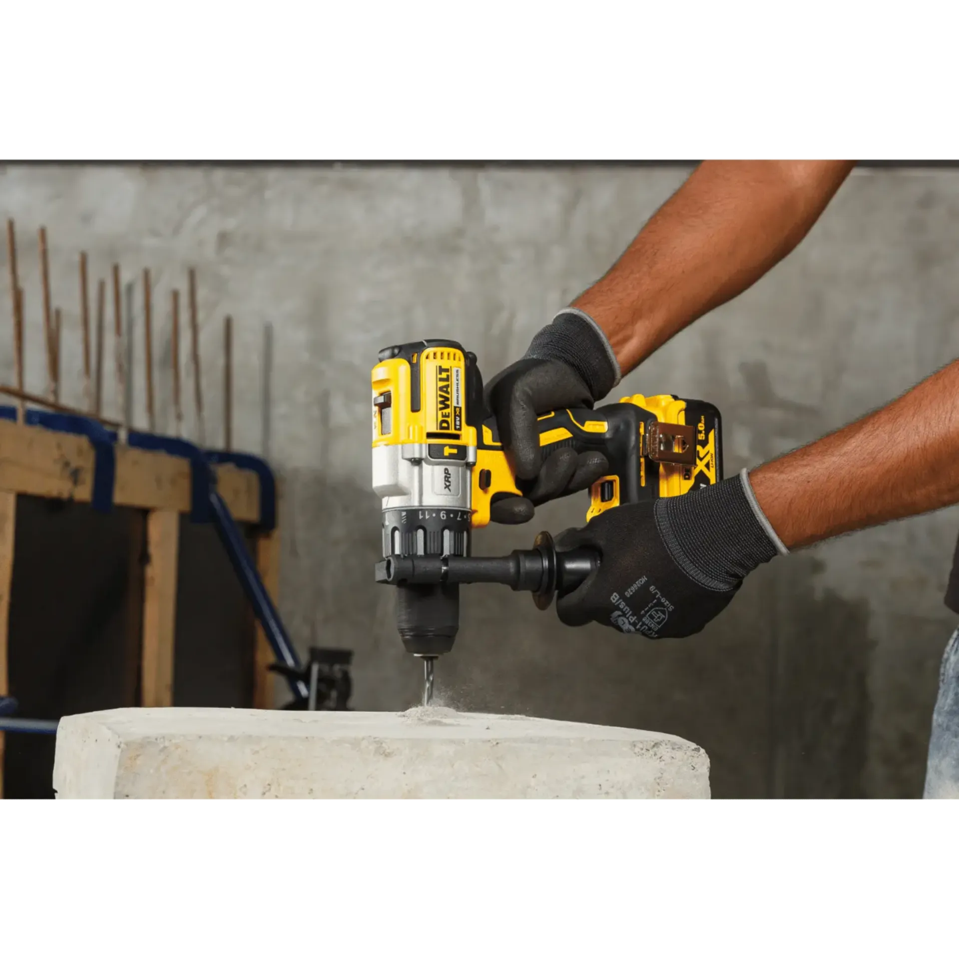 DCD996P2 Perceuse-visseuse sans fil (2 x 5Ah Li-ion) DCD996P2 Perceuse-visseuse sans fil (2 x 5Ah Li-ion)