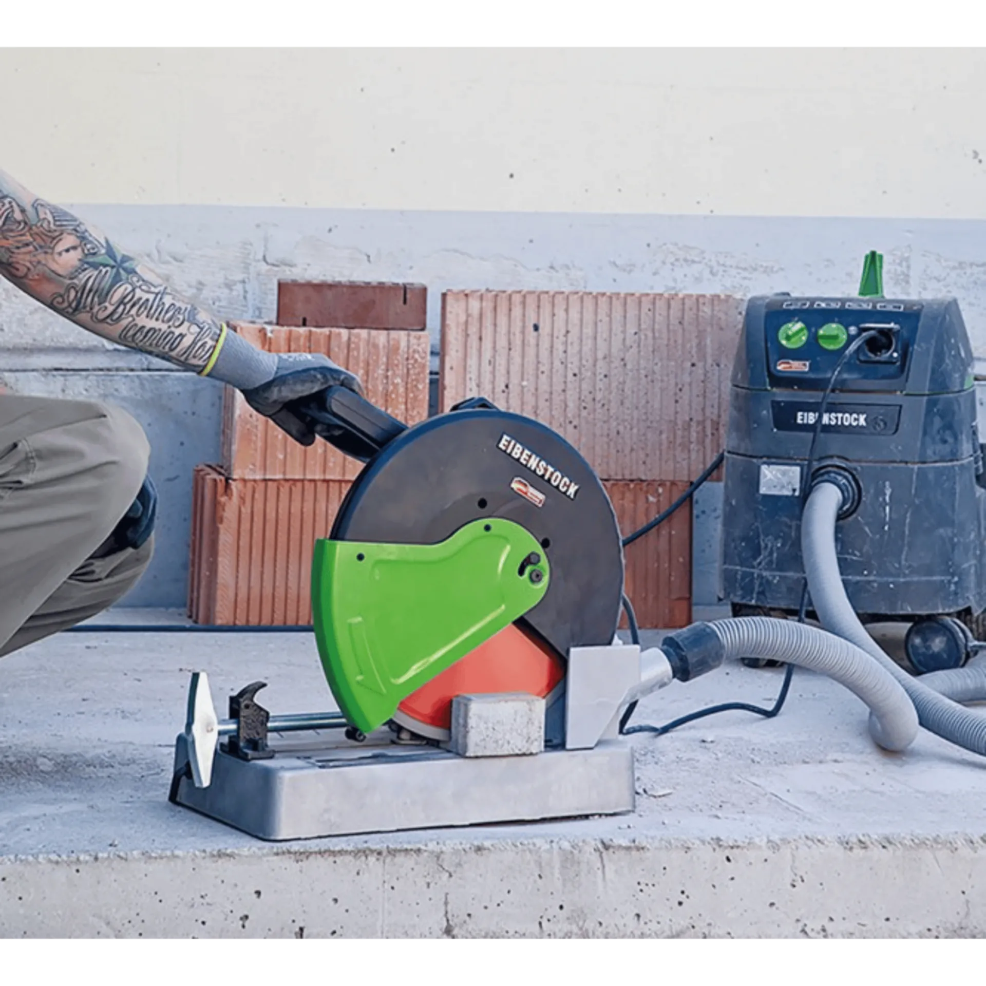 Diamantafkortzaag EST 350.2 (2400W – ø 350 x 25.4 mm) + zaagblad Diamantafkortzaag EST 350.2 (2400W – ø 350 x 25.4 mm) + zaagblad