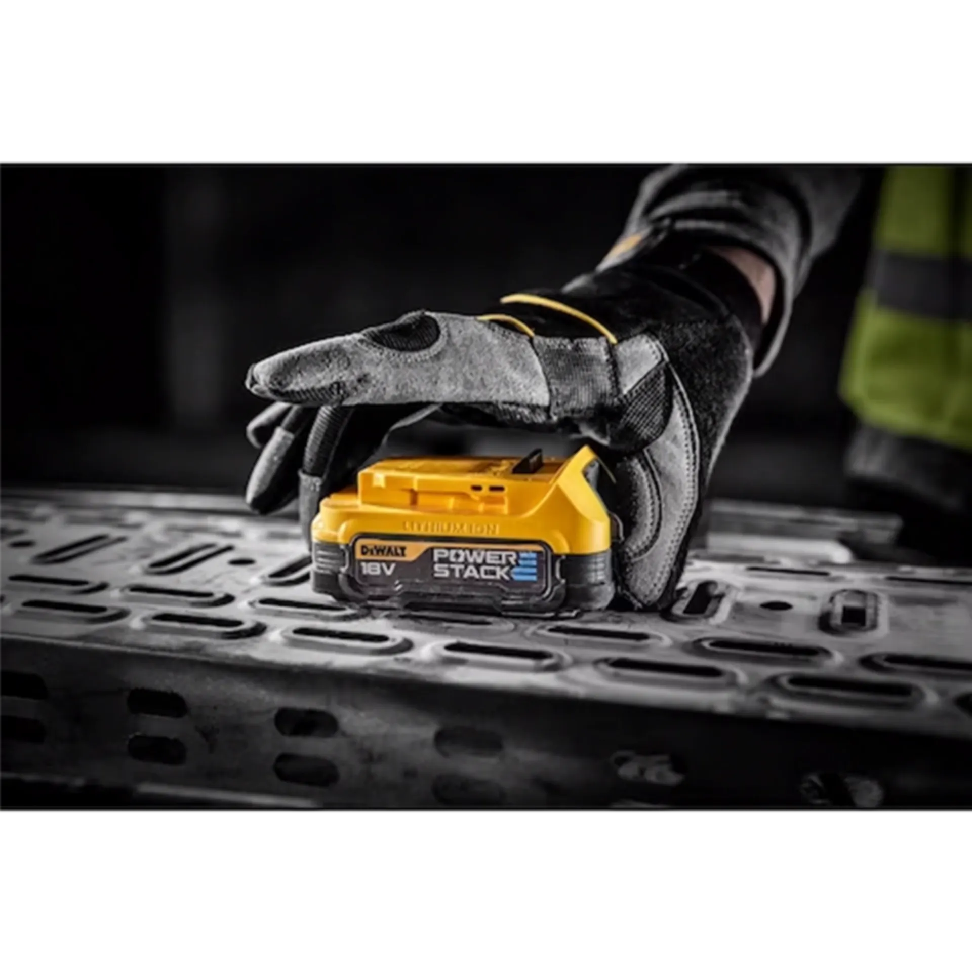 Batterie DCBP034 (18V - 1.7Ah Li-ion PowerStack) Batterie DCBP034 (18V - 1.7Ah Li-ion PowerStack)