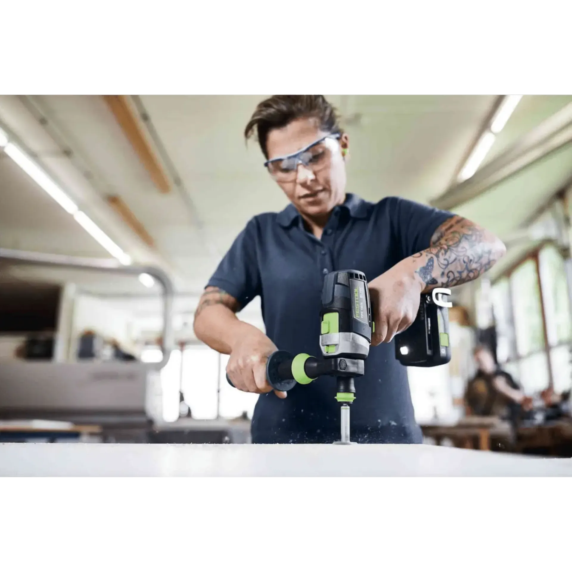 HKC 55 / TPC 18/4 / AGC 18-125 Accu Combiset 18V (2 x 5.0Ah Li-ion, Incl. Lader & SYS3) HKC 55 / TPC 18/4 / AGC 18-125 Accu Combiset 18V (2 x 5.0Ah Li-ion, Incl. Lader & SYS3)