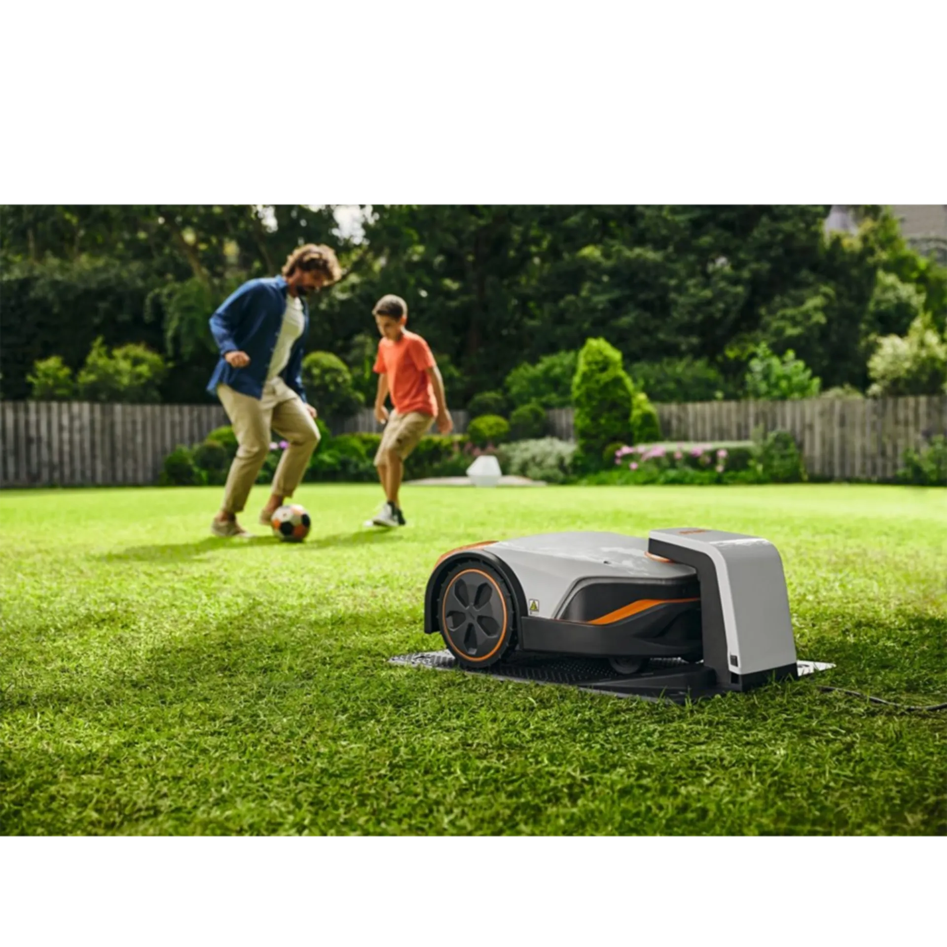 iMow 6.0  robotmaaier - IA01 011 1430