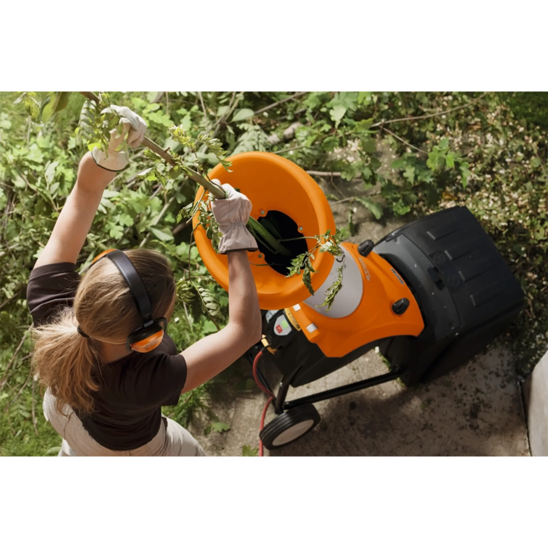 Elektrische hakselaar GHE250 Ref. 60080111030 Elektrische hakselaar GHE250 Ref. 60080111030