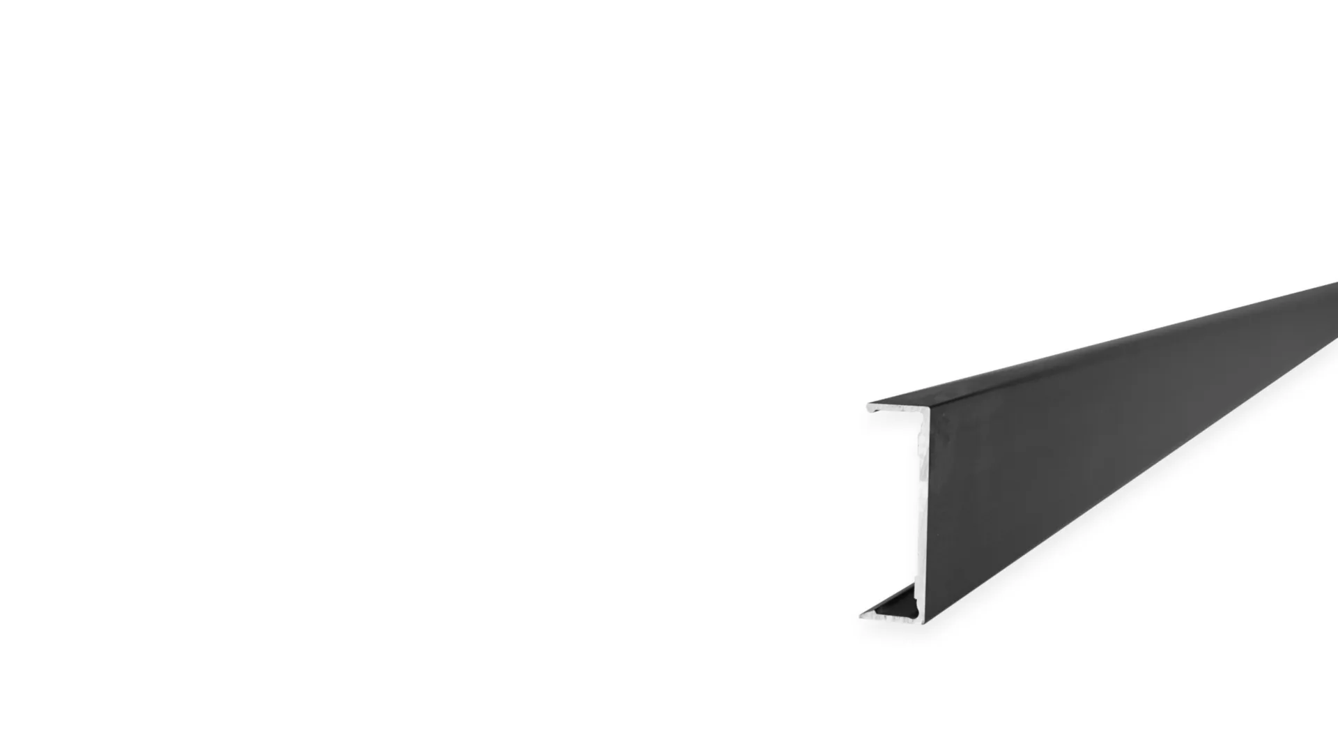 AFDEKPROFIEL CUBE ROB AK1.912.400 HOUT 80KG L=4000MM ZWART
