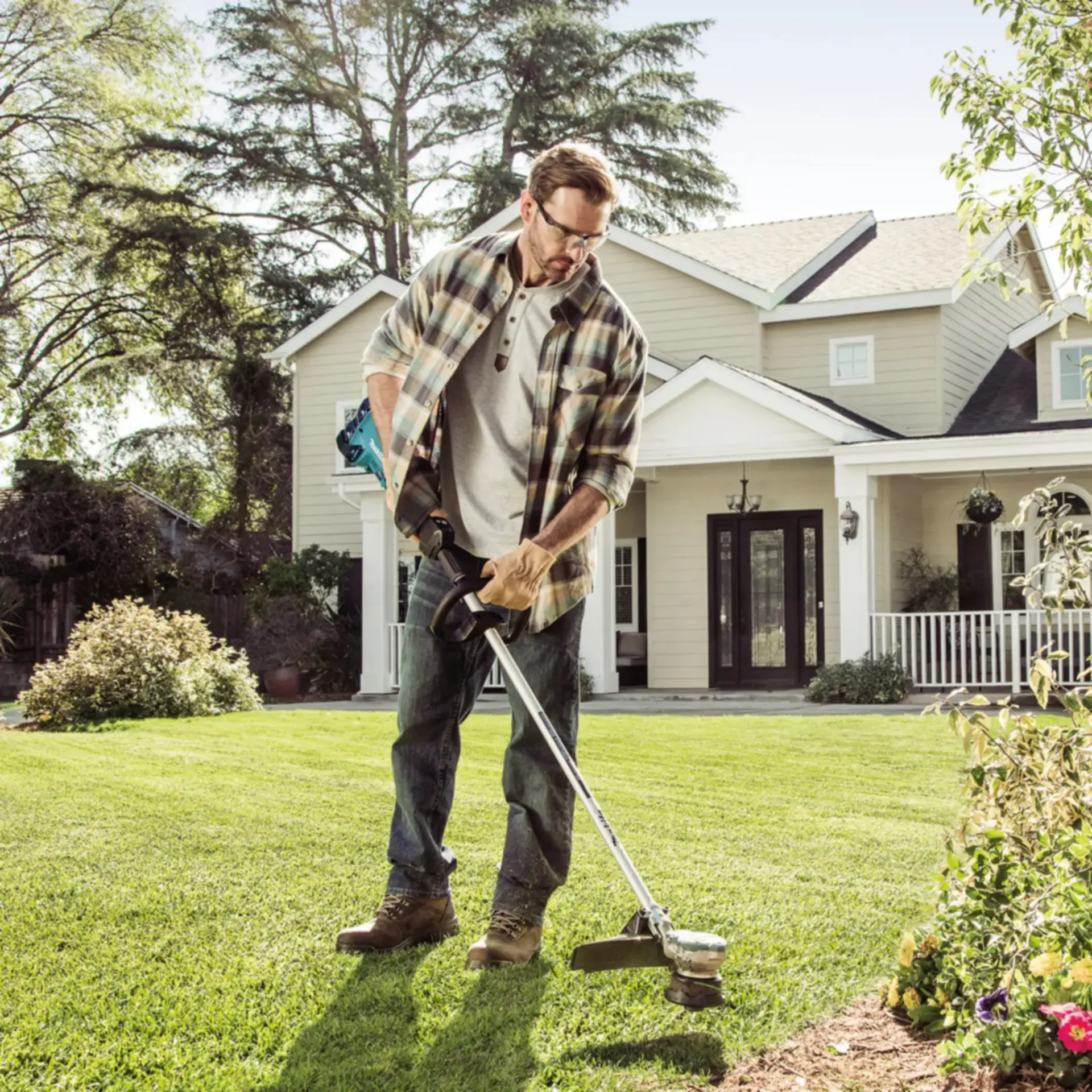 Accu bosmaaier 2x18V - zonder accu - DUR368AZ Accu bosmaaier 2x18V - zonder accu - DUR368AZ