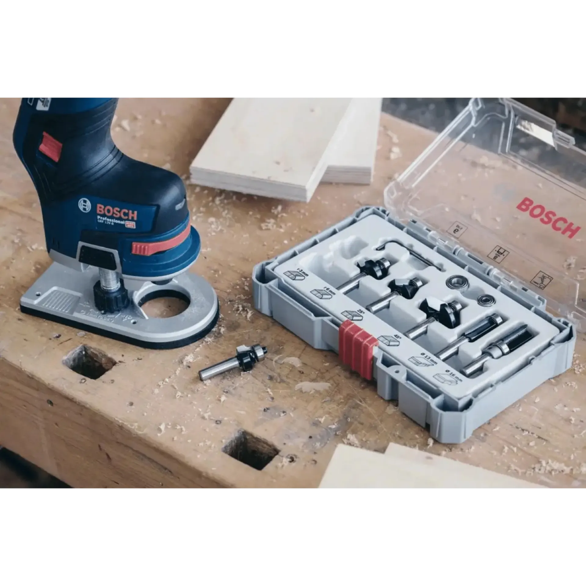 Set de 6 fraises droites, queue de 8mm Set de 6 fraises droites, queue de 8mm