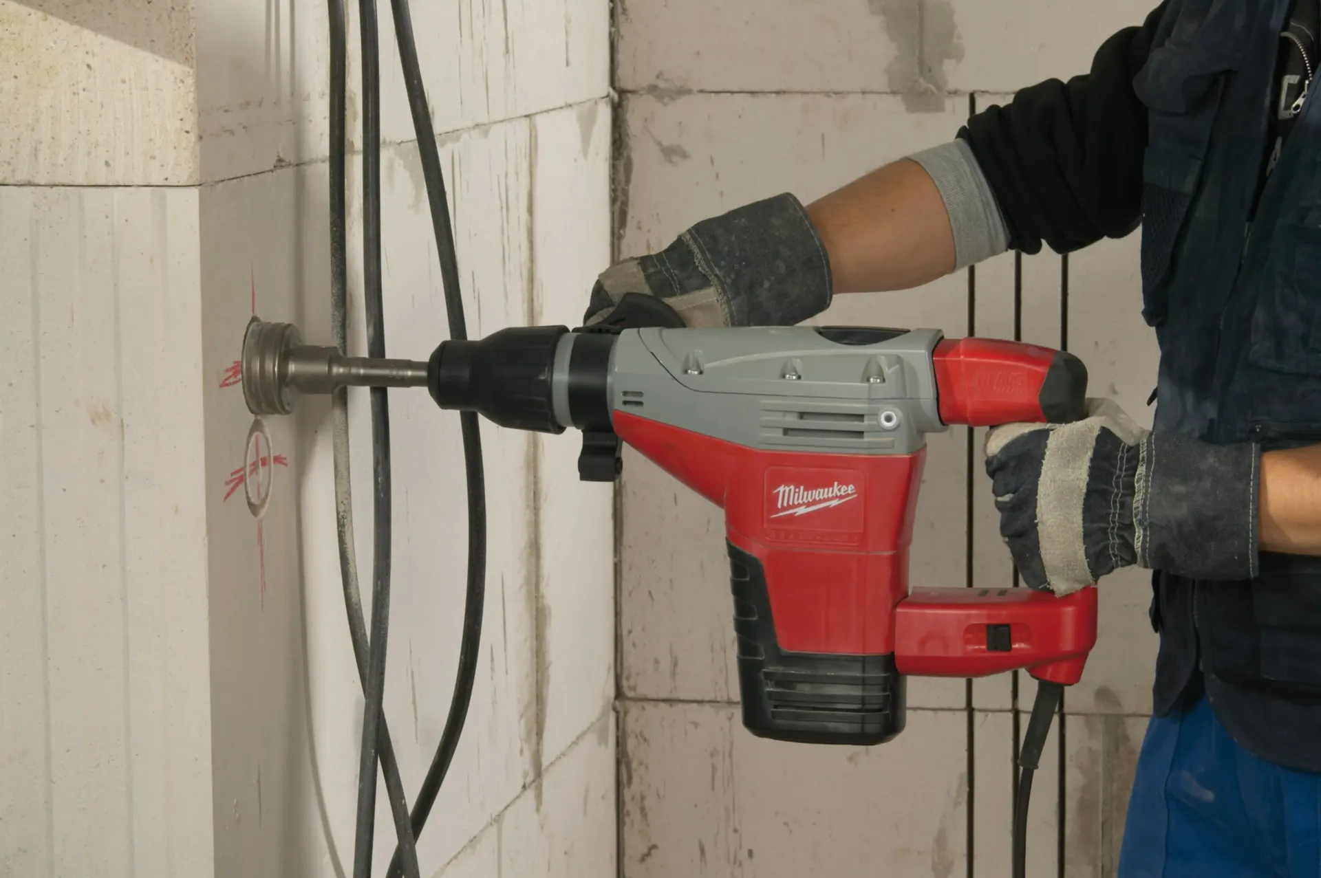 Marteleuse Perforatrice et Démolisseuse K 545 S Marteleuse Perforatrice et Démolisseuse K 545 S