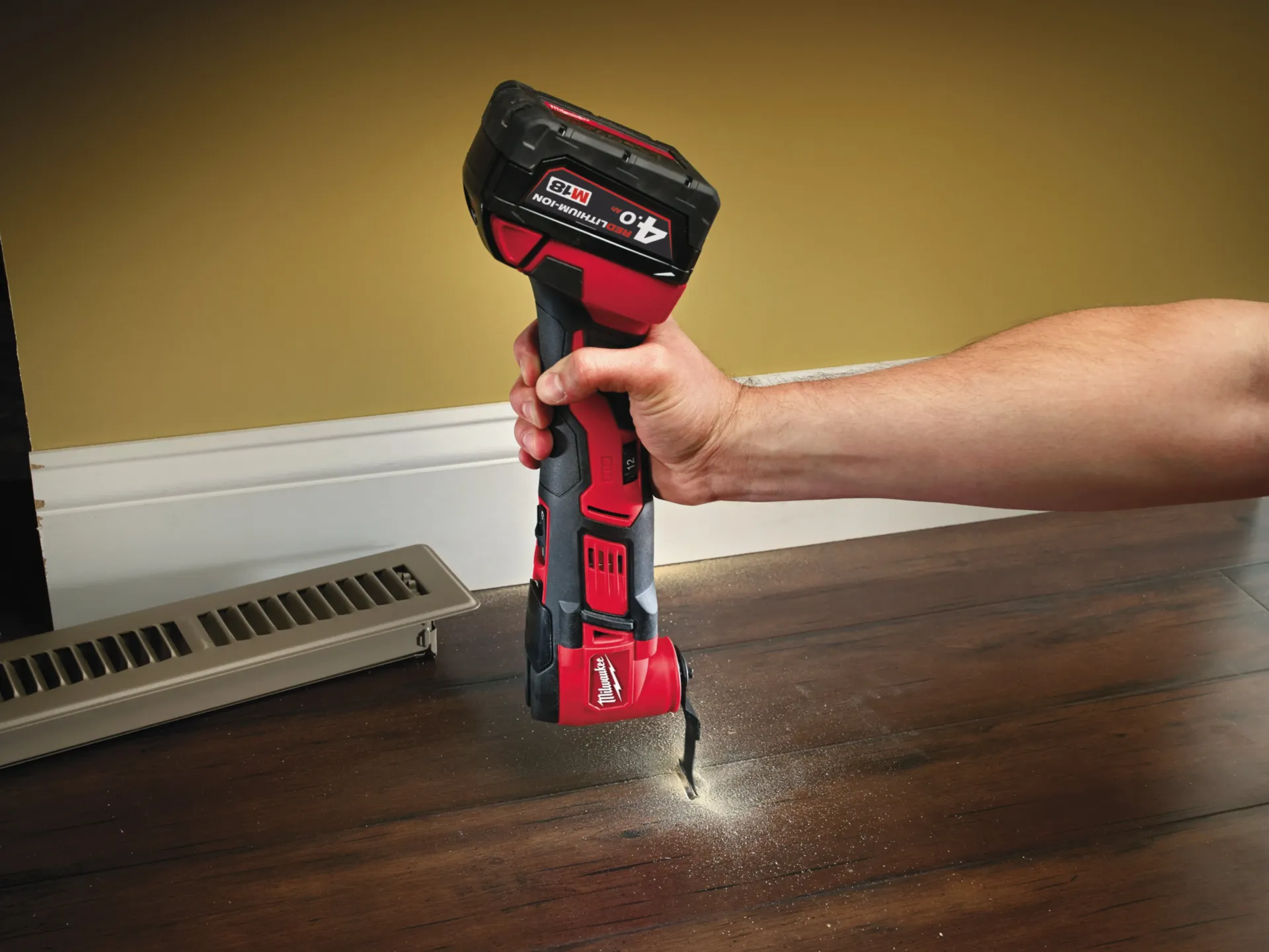 Compact Multitool M18 BMT-0X