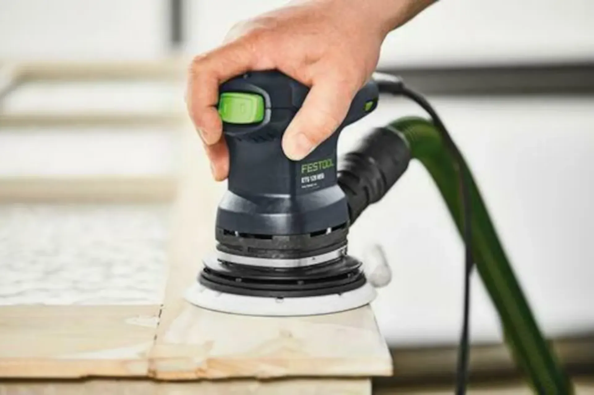 Ponceuse excentrique ETS 125 REQ-PLUS (200 W - Ø 125 mm)