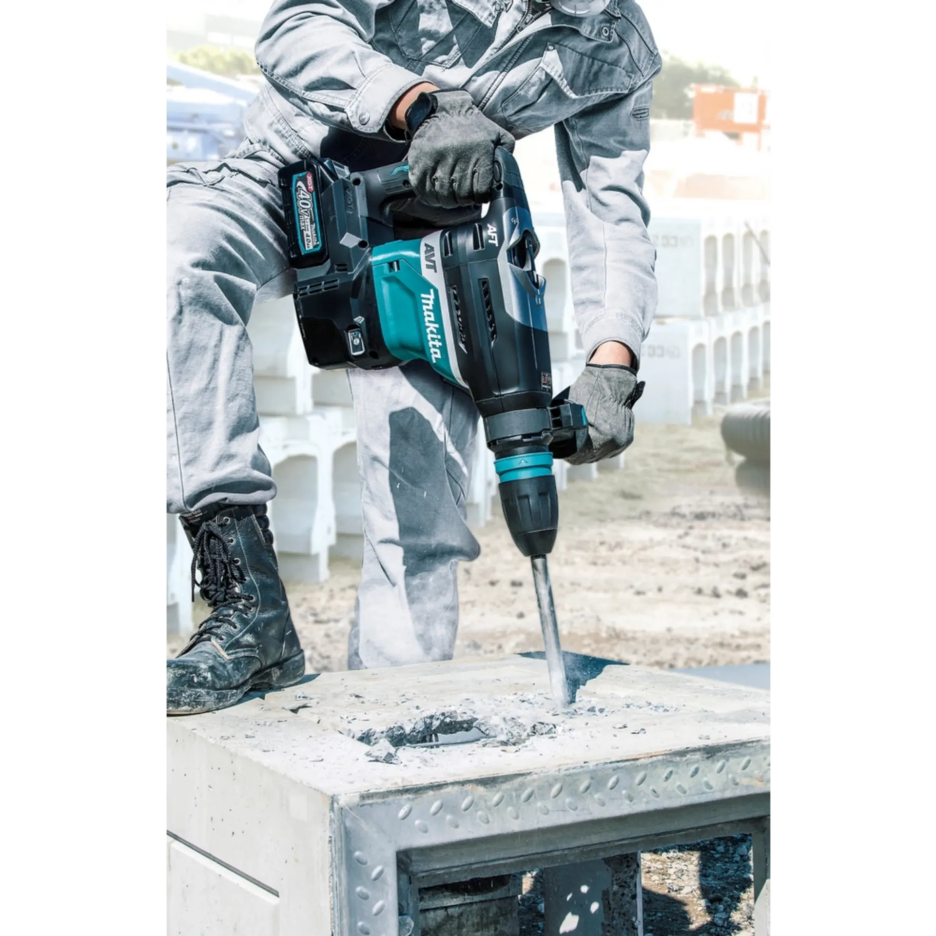 Perceuse et Marteau Piqueur à Batterie HR005GM202 (40V - 2 x 4 Ah Li-ion) Perceuse et Marteau Piqueur à Batterie HR005GM202 (40V - 2 x 4 Ah Li-ion)