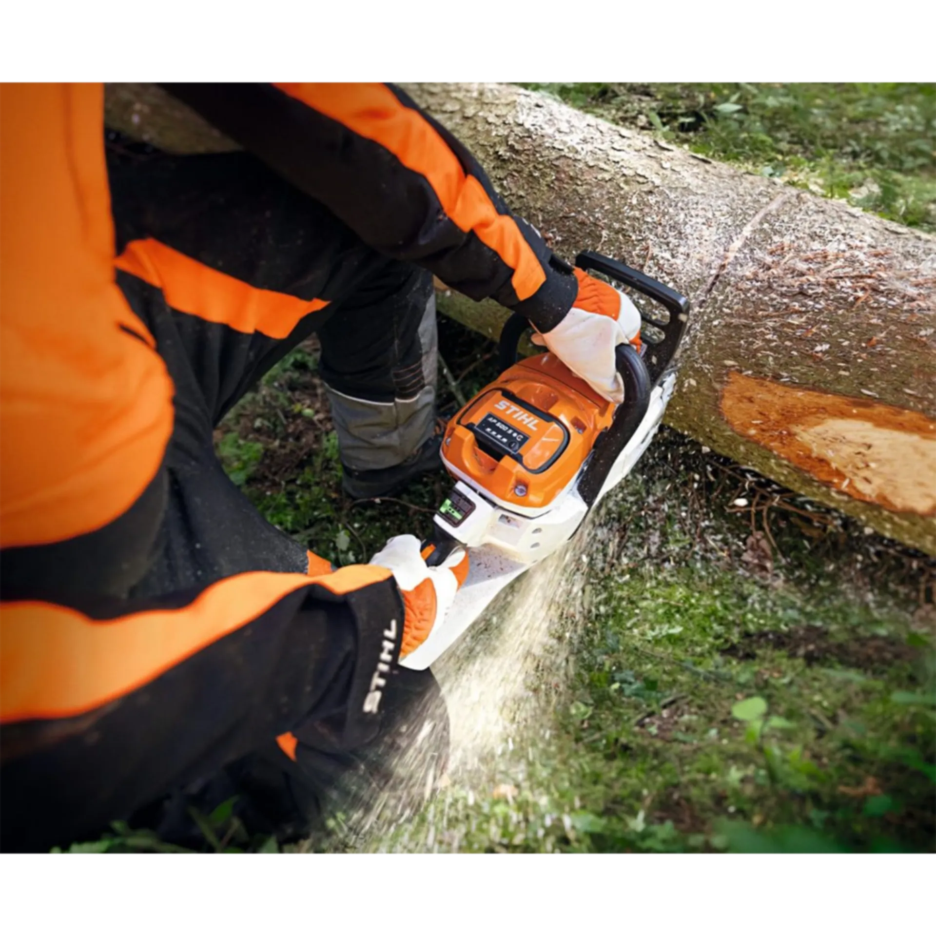 Tronçonneuse à chaîne sur batterie MSA 300.0 C-O, 40cm/16" - MA022000024 Tronçonneuse à chaîne sur batterie MSA 300.0 C-O, 40cm/16" - MA022000024