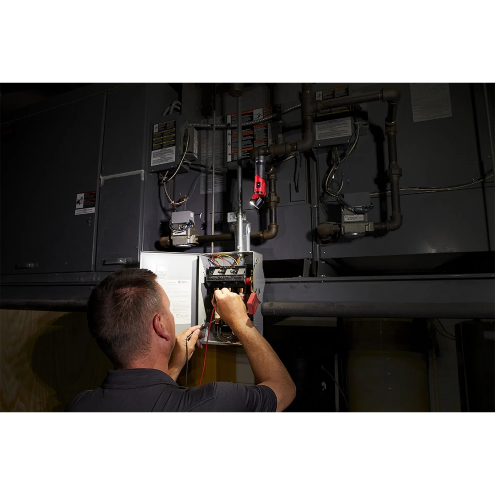 Lampe de Travail Rechargeable avec Tête Rotative L4 PWL-301 Lampe de Travail Rechargeable avec Tête Rotative L4 PWL-301