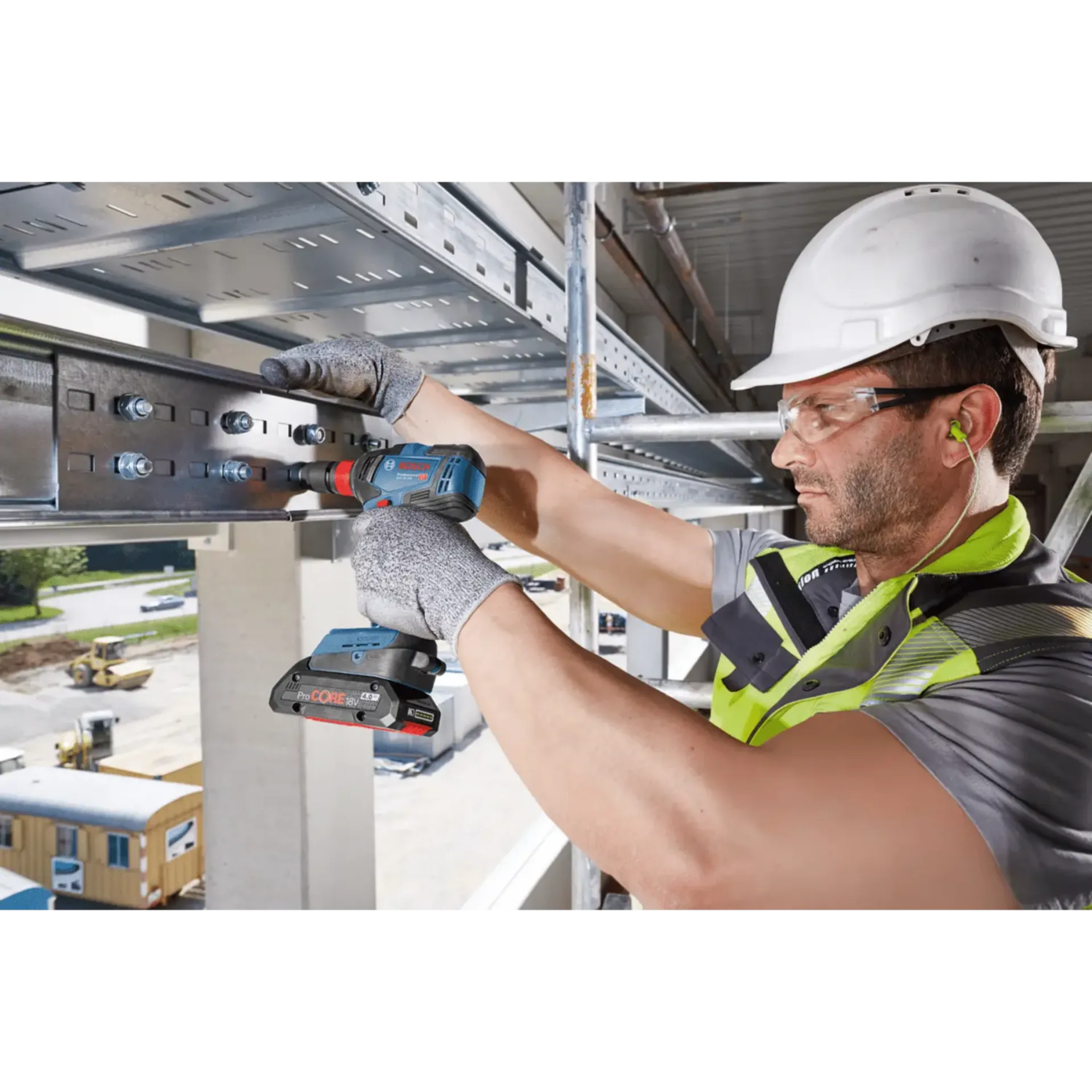 GDX 18V-200 / GSR 18V-55 Accu Combiset 18V (2 x 4.0Ah Li-ion, Incl. Lader & L-Case) GDX 18V-200 / GSR 18V-55 Accu Combiset 18V (2 x 4.0Ah Li-ion, Incl. Lader & L-Case)