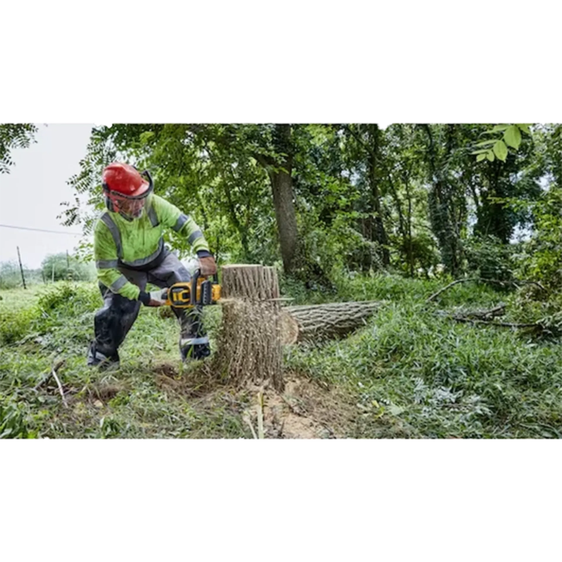 Tronçonneuse sur batterie 54V - 1 x 9 AH Li-ion - DCMCS574X1 Tronçonneuse sur batterie 54V - 1 x 9 AH Li-ion - DCMCS574X1