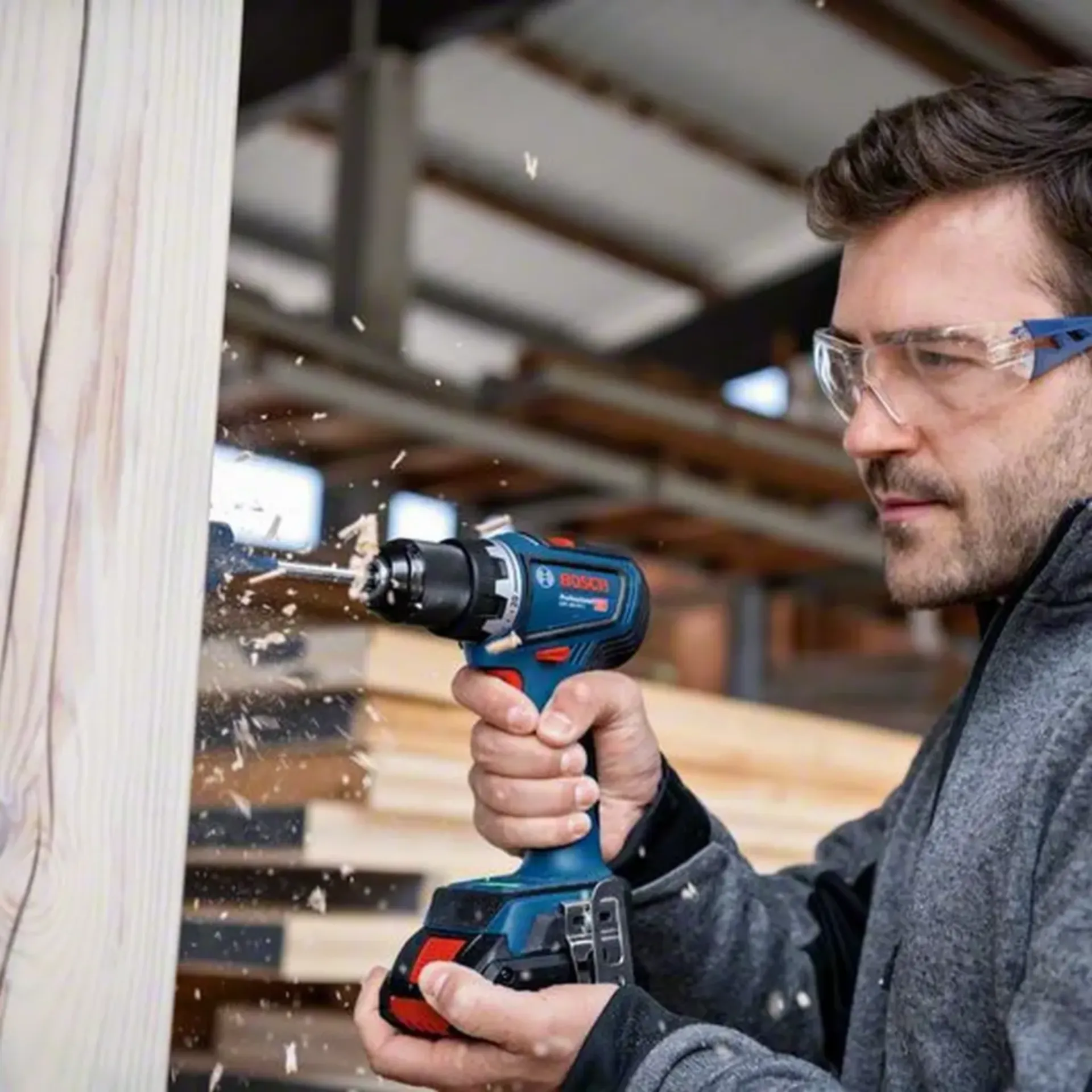 Perceuse-visseuse sur batterie GSR 18V-90 C (18V - 3 x 4 Ah Li-Ion Procore) Perceuse-visseuse sur batterie GSR 18V-90 C (18V - 3 x 4 Ah Li-Ion Procore)