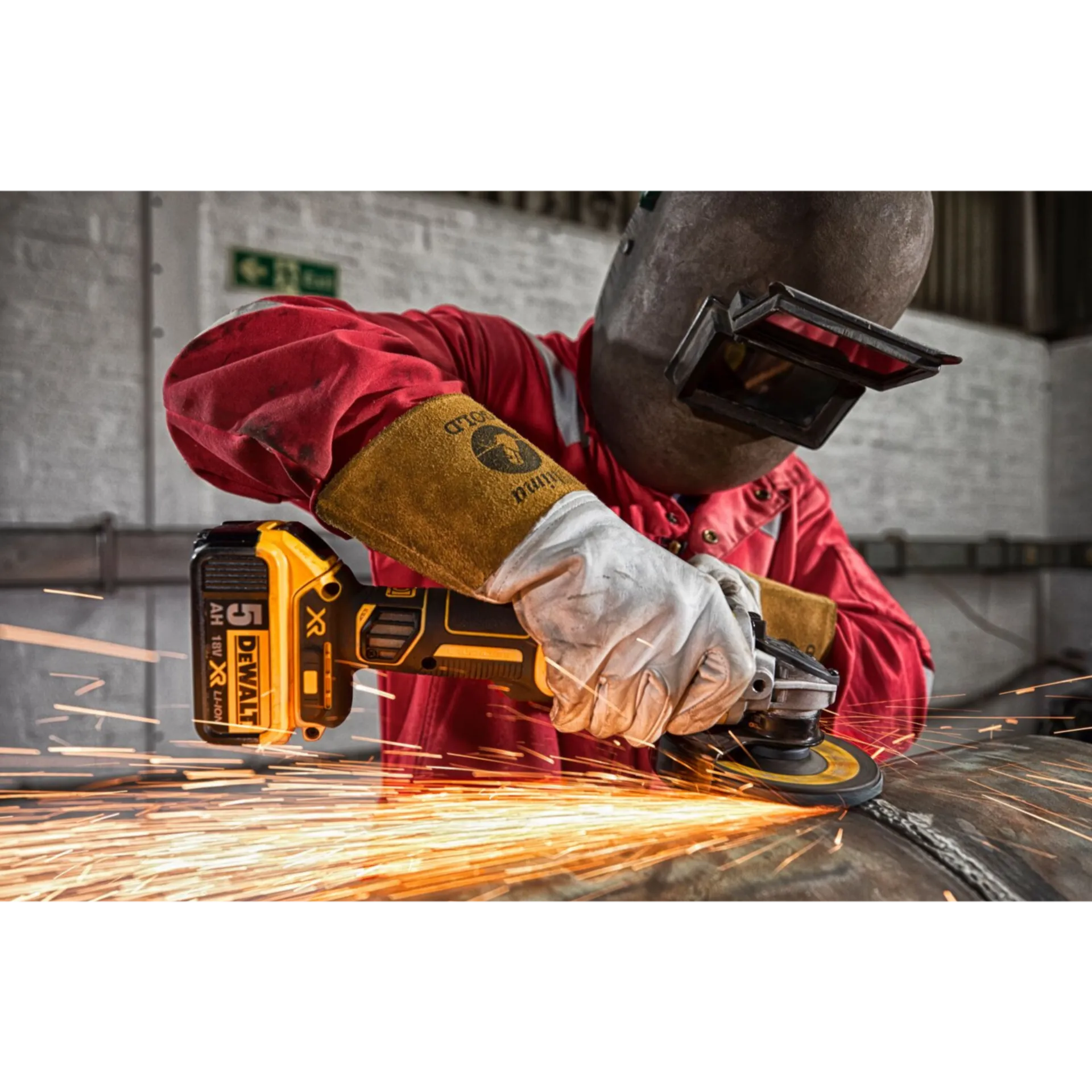 Combiset Accu 10-pack DCK1012P4 (18V - 4 X 5 Ah) Combiset Accu 10-pack DCK1012P4 (18V - 4 X 5 Ah)