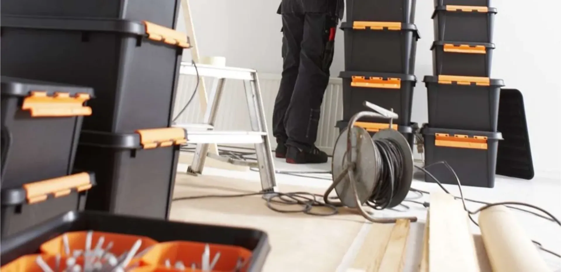 Pro 15 - Onbreekbare opbergbox met deksel Pro 15 - Onbreekbare opbergbox met deksel