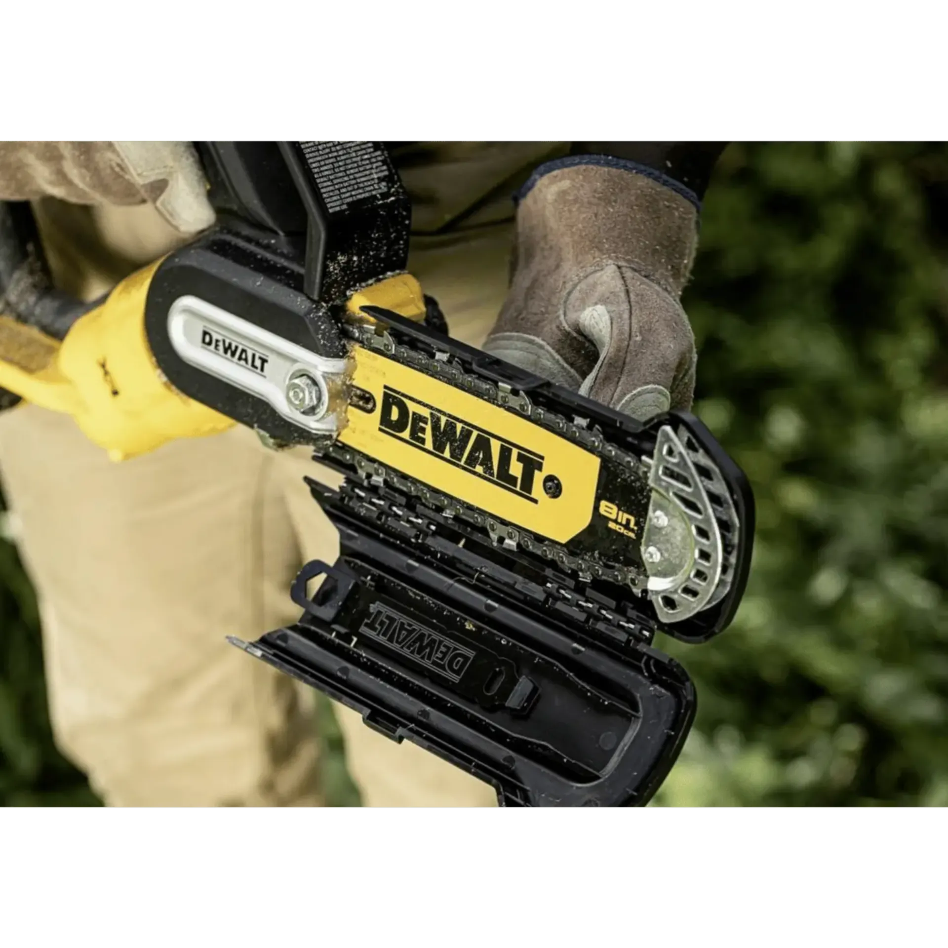 Scie d'élagage brushless 18V XR 20cm (sans batterie) - DCMPS520N-XJ