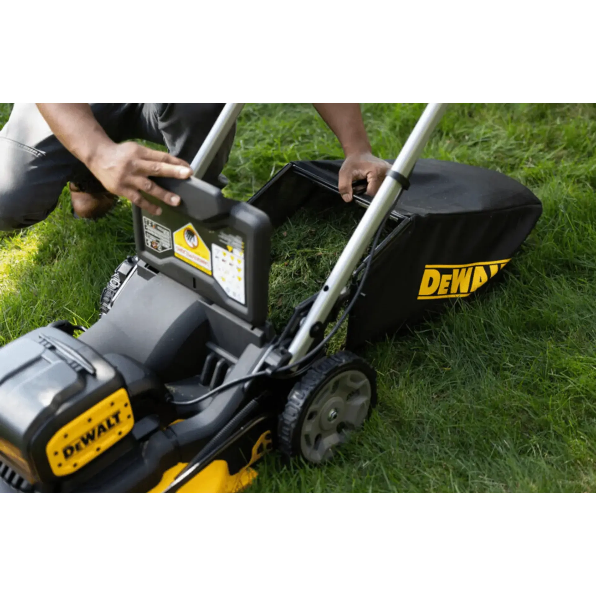 Grasmaaier 36V (2x 18V XR) 53cm brushless (zonder accu) - DCMWP134N-XJ