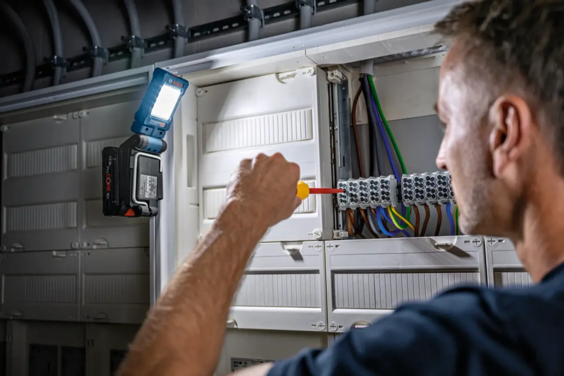 Accu werflamp GLI 18V-800 - 0601443600 Accu werflamp GLI 18V-800 - 0601443600