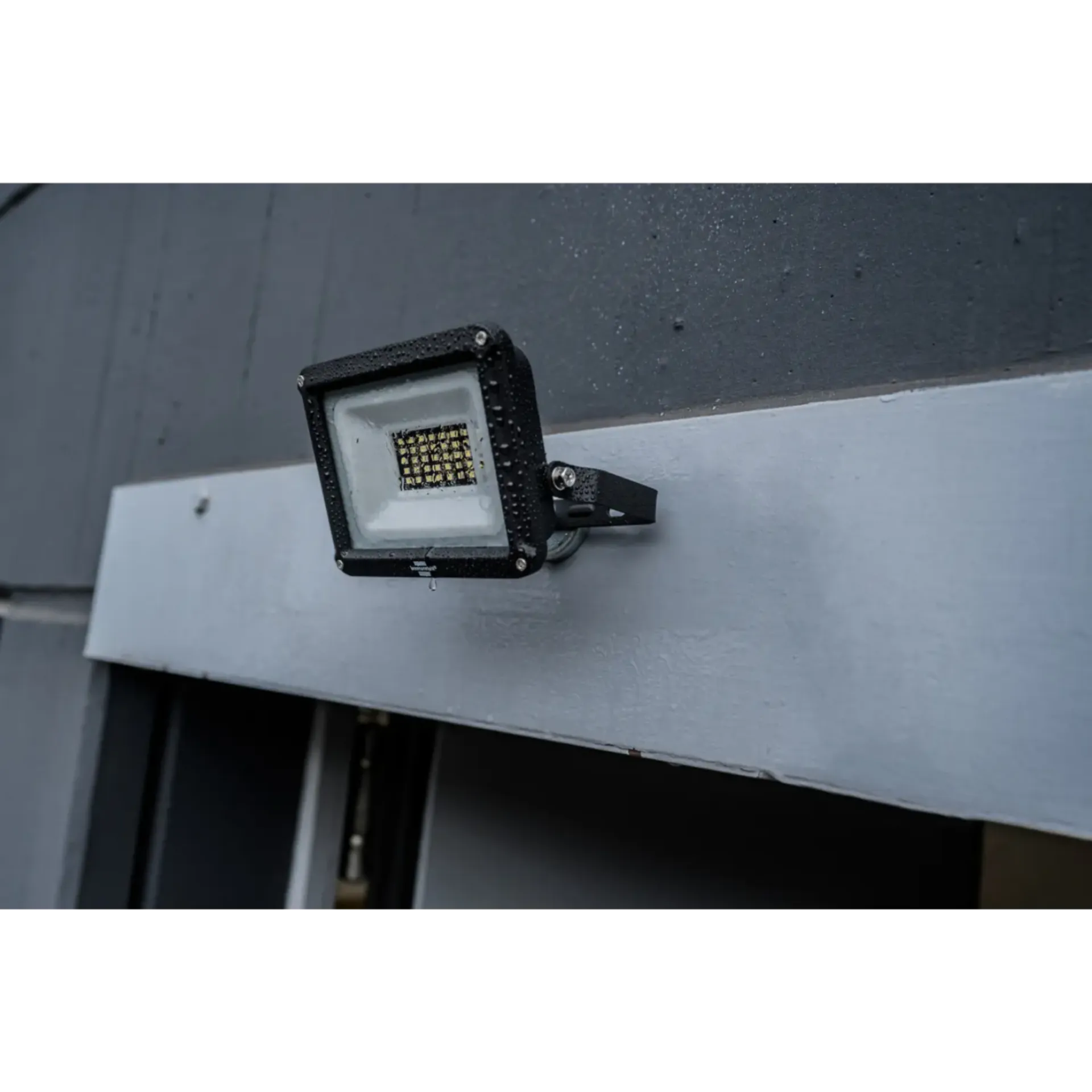 Led wandspot 20W 2300lm IP65 - 1171250241 Led wandspot 20W 2300lm IP65 - 1171250241