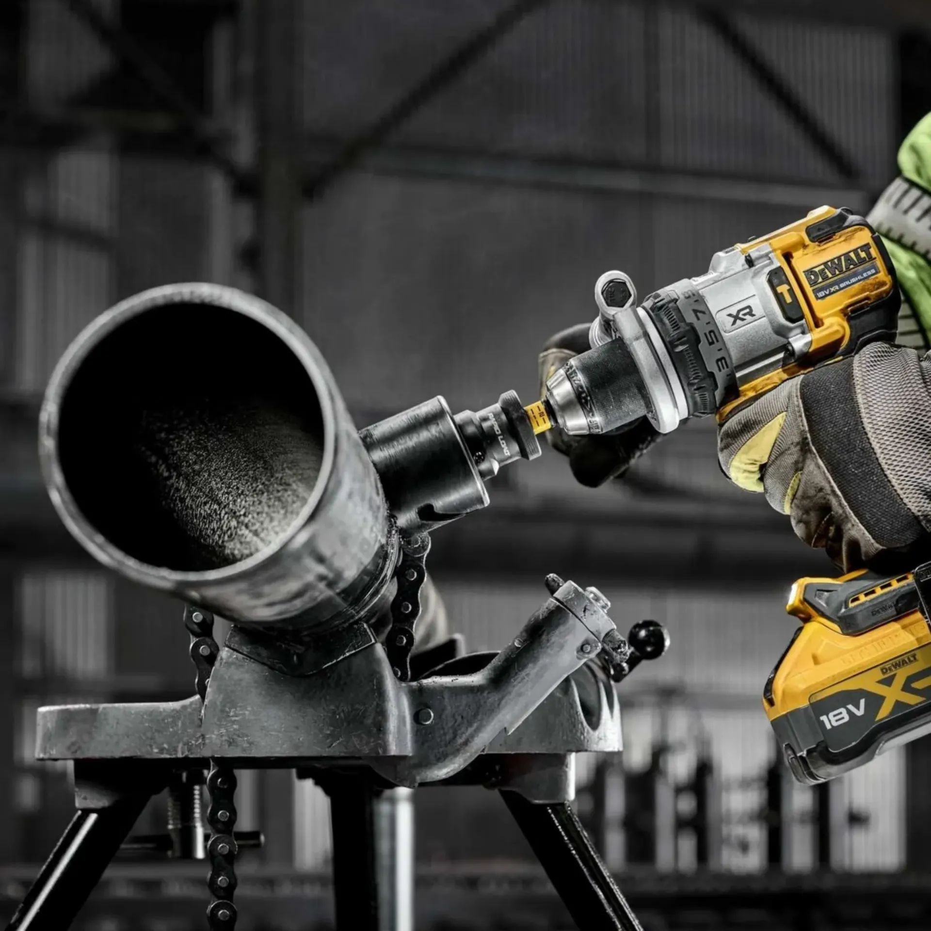 Perceuse-visseuse à percussion sans fil DCD1007NT Perceuse-visseuse à percussion sans fil DCD1007NT