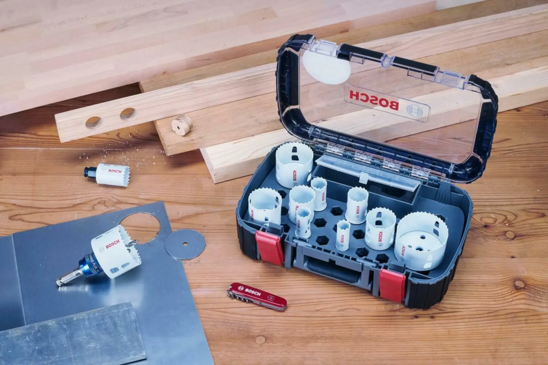 Coffret de scies-cloches 14 pièces + couteau victorinox